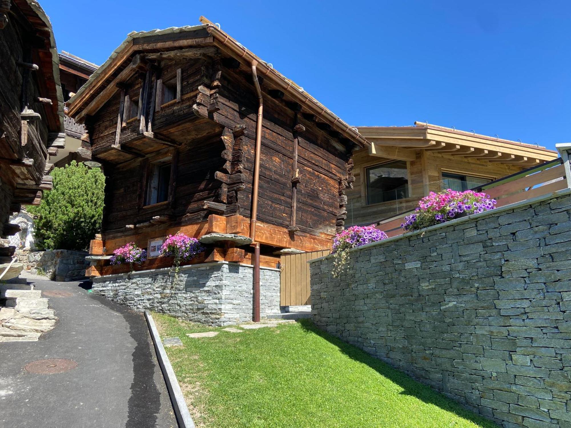Chalet Coral Und Zermatter Stadel Luaran gambar